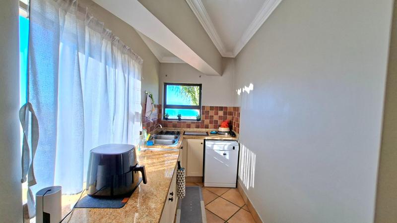 4 Bedroom Property for Sale in Avonddans Western Cape